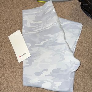 Lululemon Wunder Under High-Rise Tight 25”
